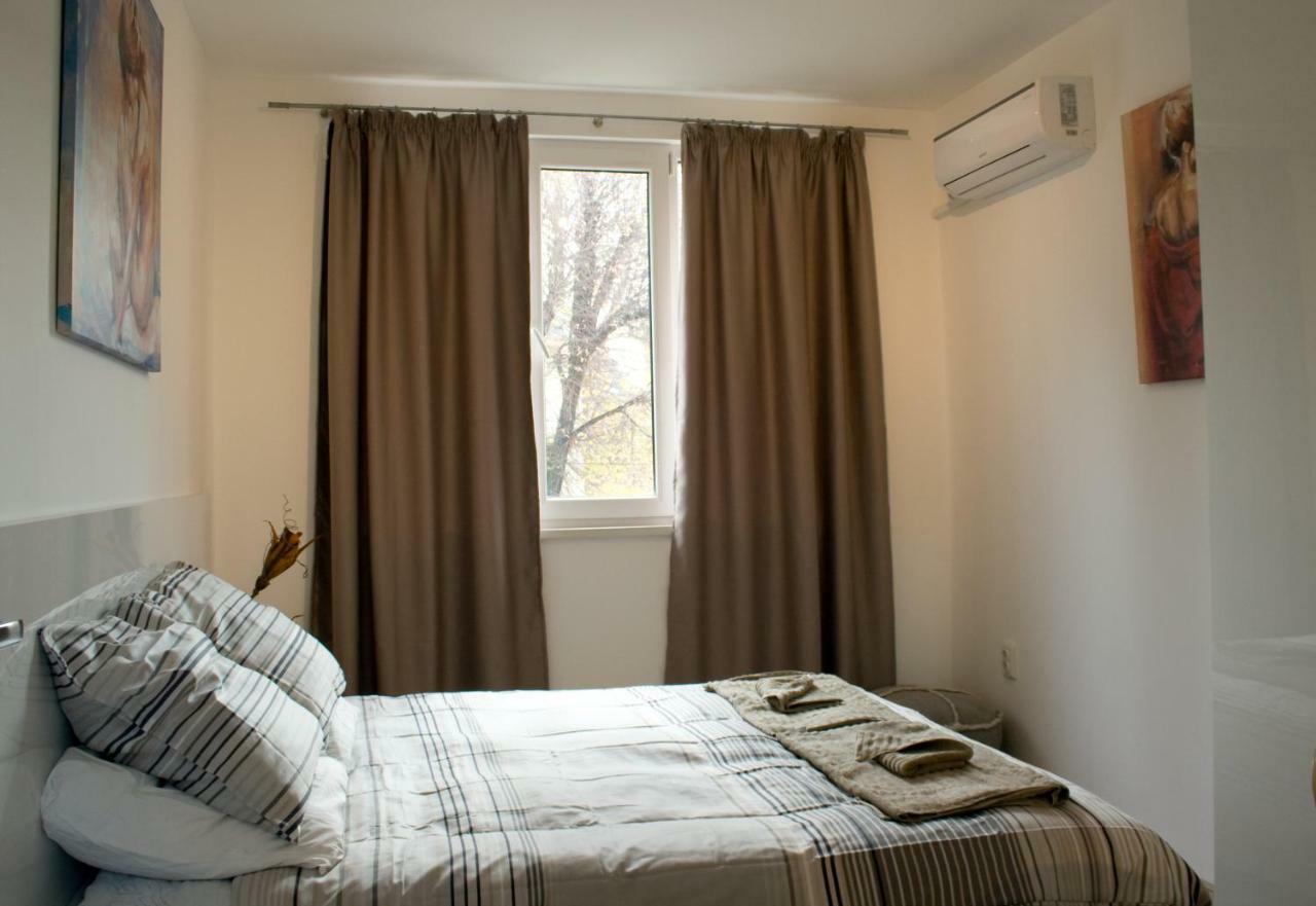 Design Apartment Blagoevgrad Bagian luar foto